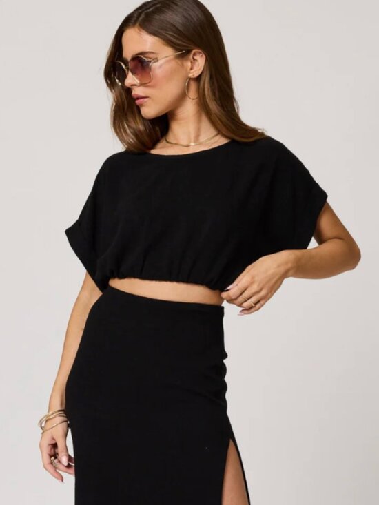 stillwater Tops - Stillwater Linen Blend Crop Top The Pacific Crop Tee